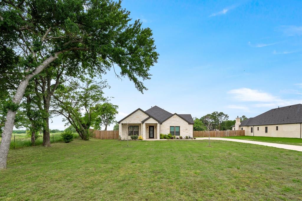315 Lovers Lane Property Photo 35