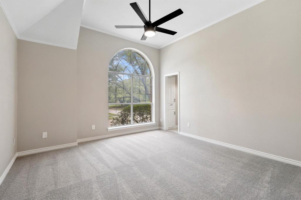 208 Salem Court Property Photo 20