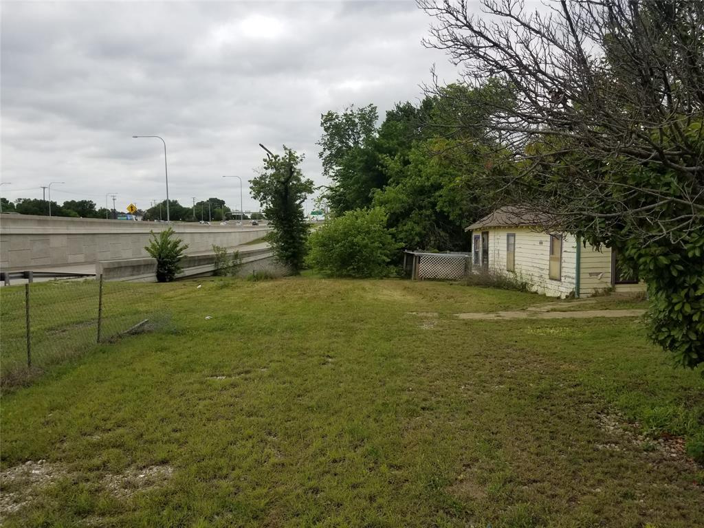 5808 President George Bush Highway Property Photo 1