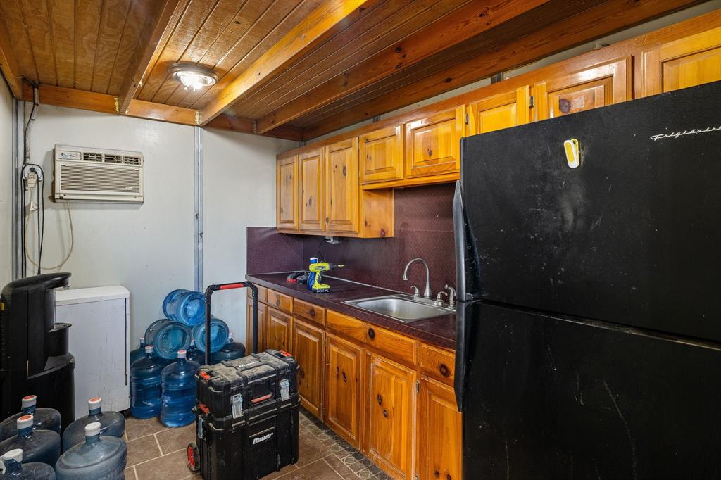 10400 Fm 916 Property Photo 19