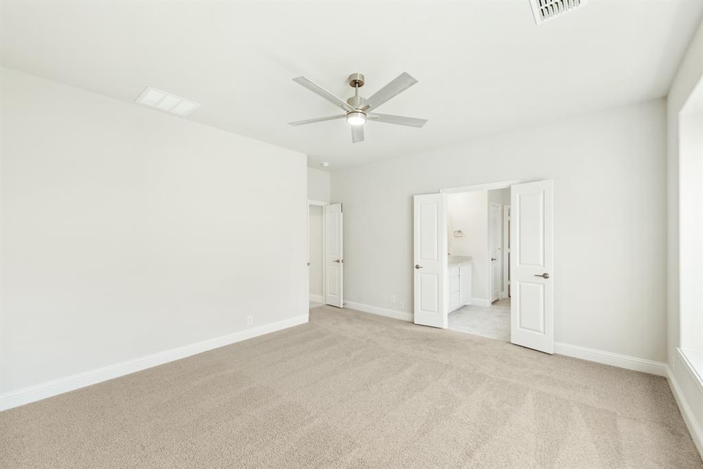 2036 Flora Lane Property Photo 21