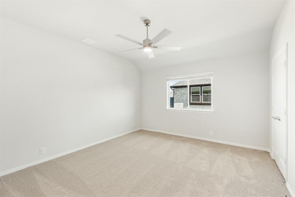 2036 Flora Lane Property Photo 34
