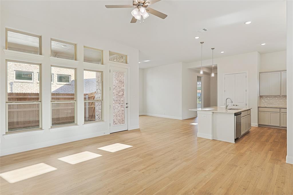 2007 Sherwood Drive Property Photo 12
