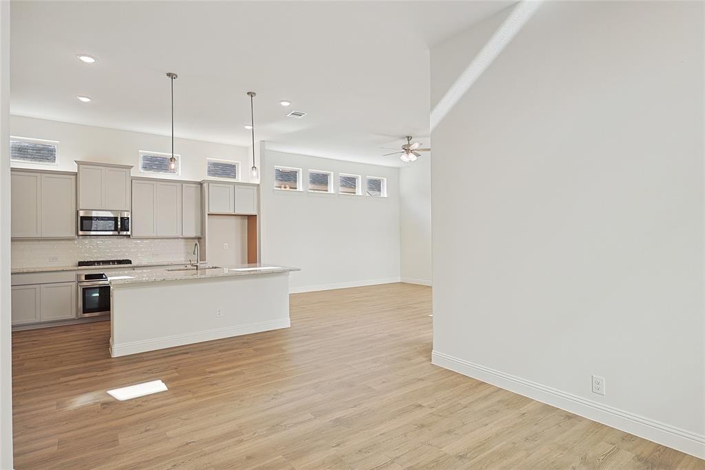 2007 Sherwood Drive Property Photo 15