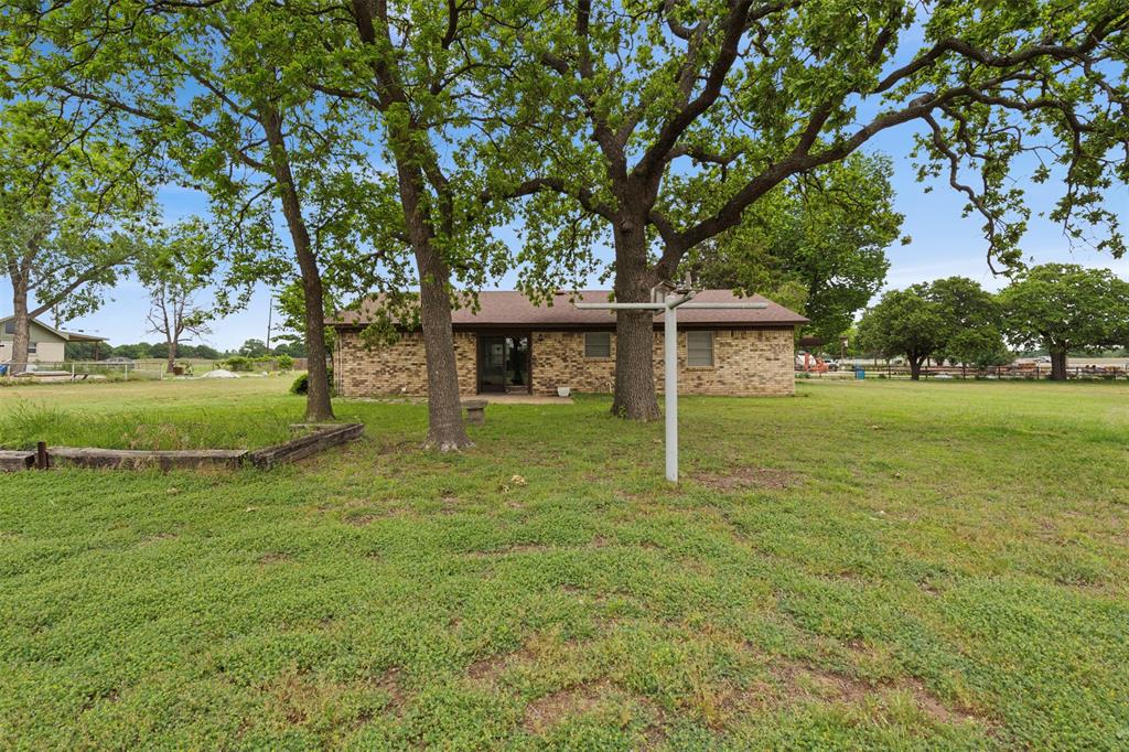 8740 I-20 Property Photo 32