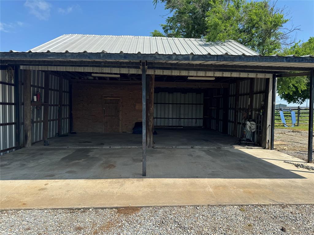 1273 Wall Street Road Property Photo 13