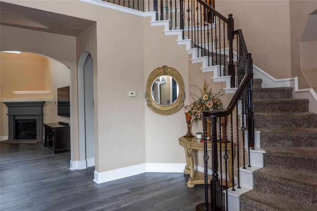 1633 Turtle Point Drive Property Photo 2