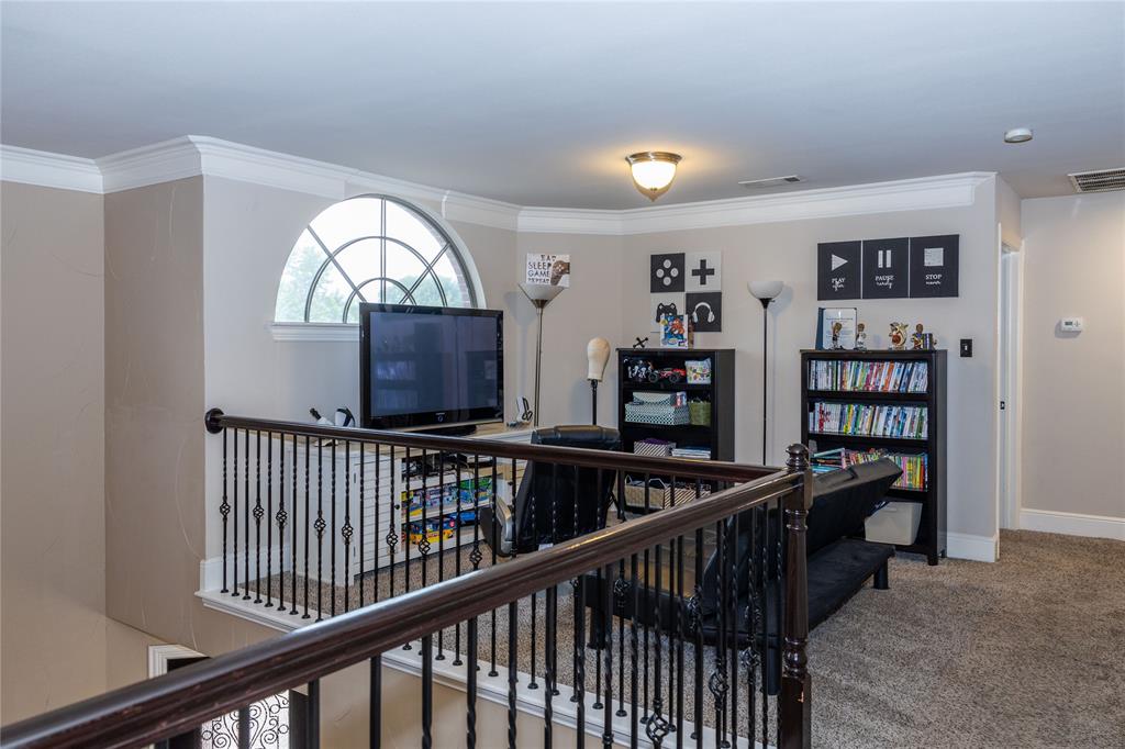 1633 Turtle Point Drive Property Photo 11