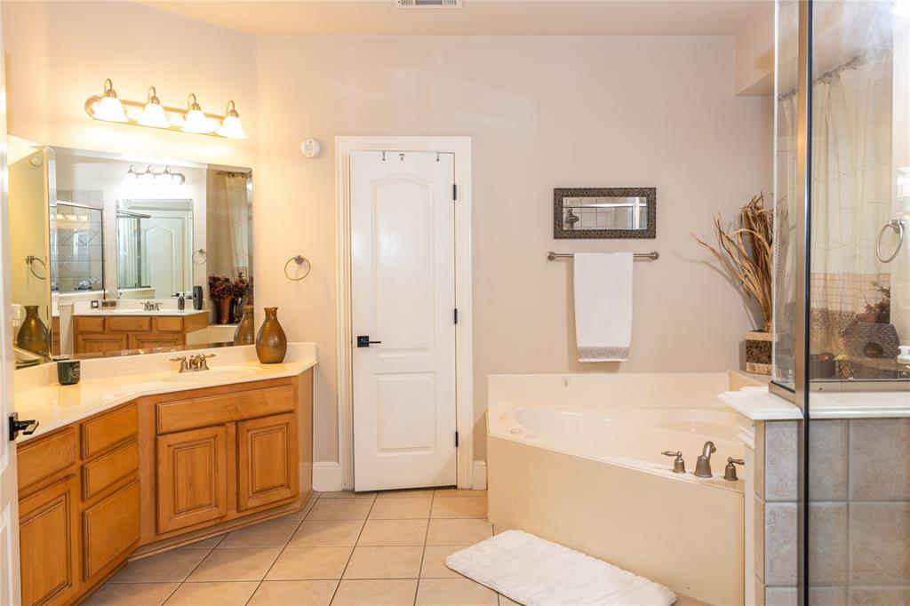 1633 Turtle Point Drive Property Photo 14