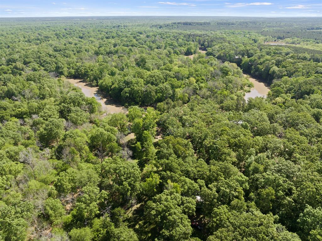 307 Fish Trap Ln Property Photo 24