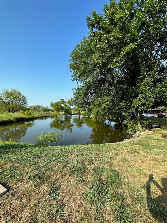 1074 County Road 142 Property Photo 1
