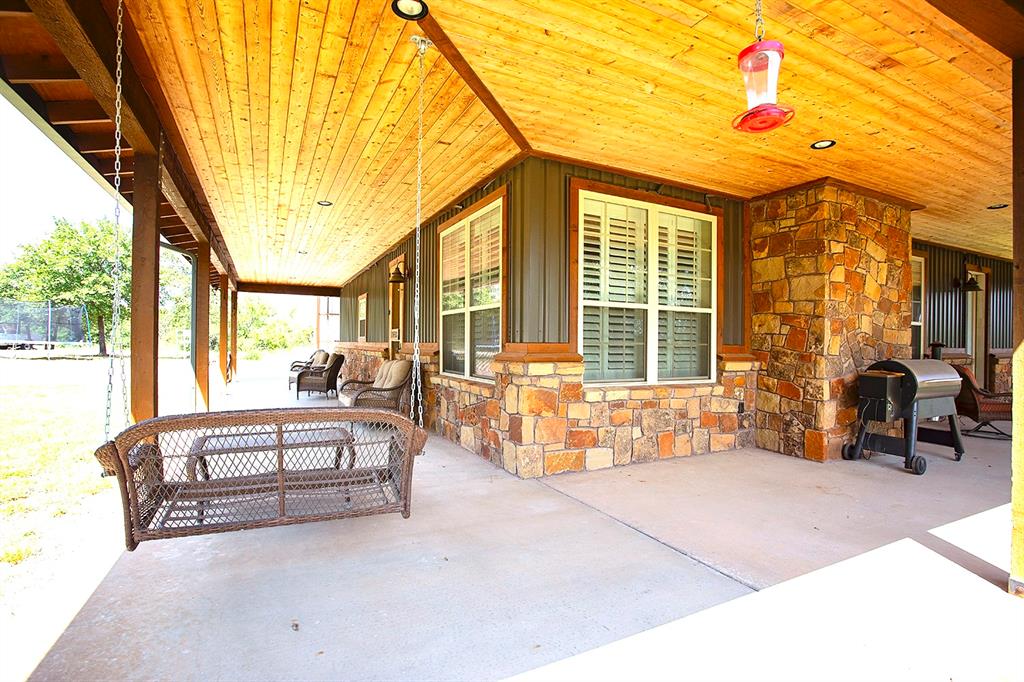 660 Fm 209 Property Photo 7