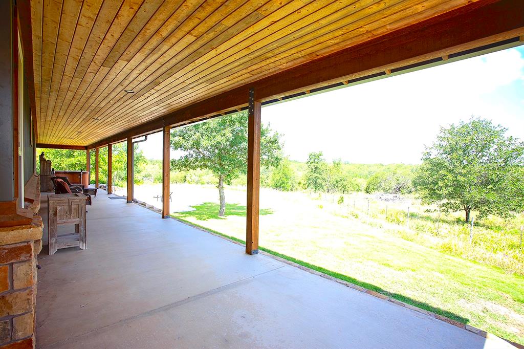 660 Fm 209 Property Photo 8