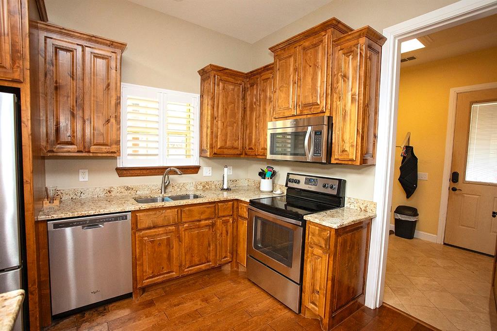 660 Fm 209 Property Photo 13