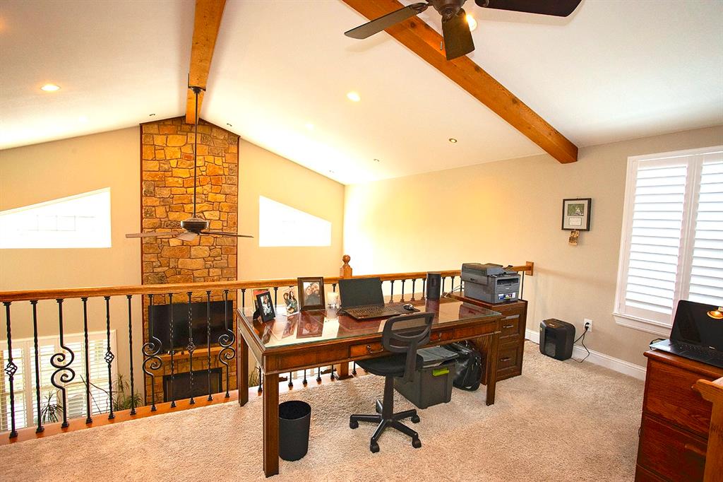 660 Fm 209 Property Photo 23