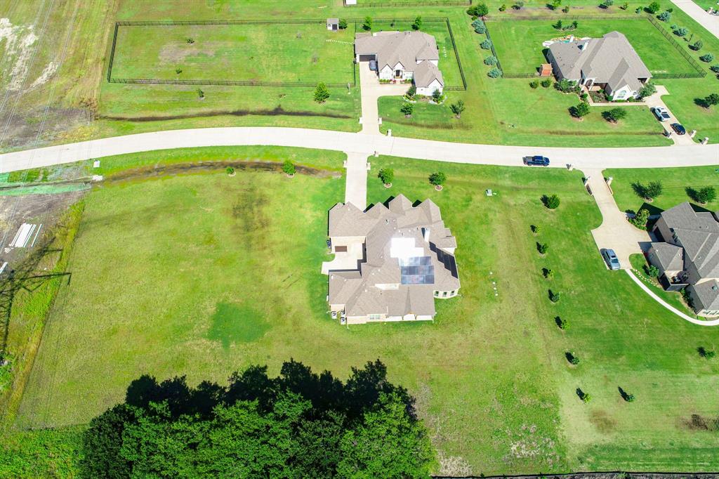 1500 Enchanted Way Property Photo 4
