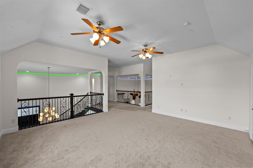 1500 Enchanted Way Property Photo 21