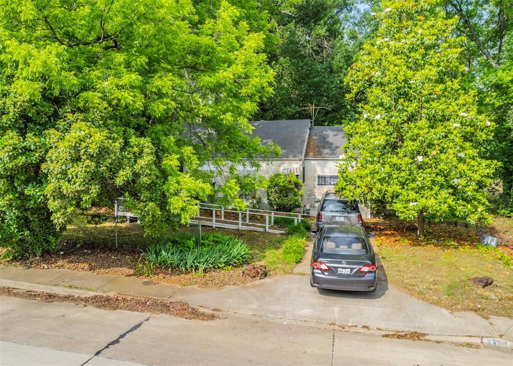 4421 Vandervort Drive Property Photo 1