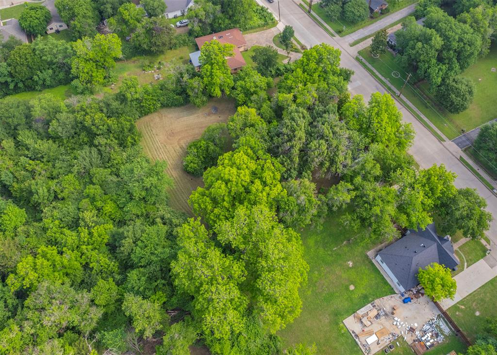 4421 Vandervort Drive Property Photo 6