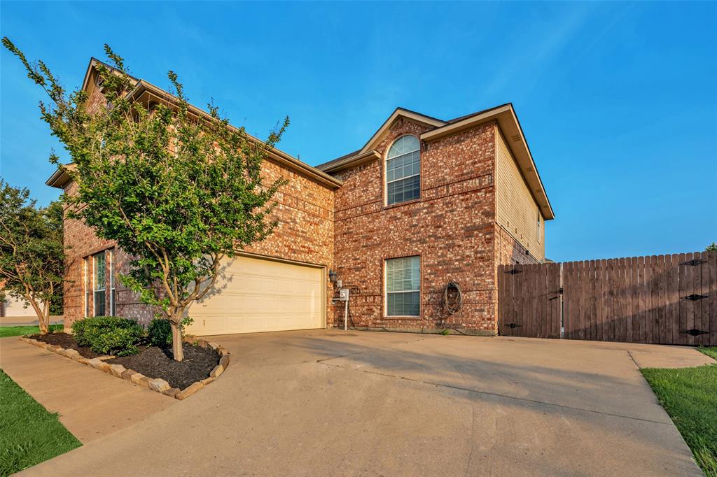 1132 River Rock Drive Property Photo 3