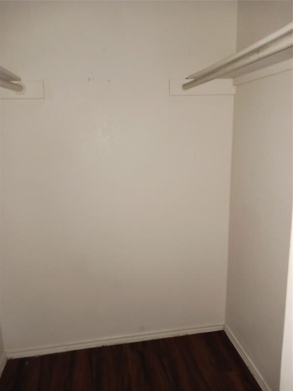 5202 Wyndham Court Property Photo 6