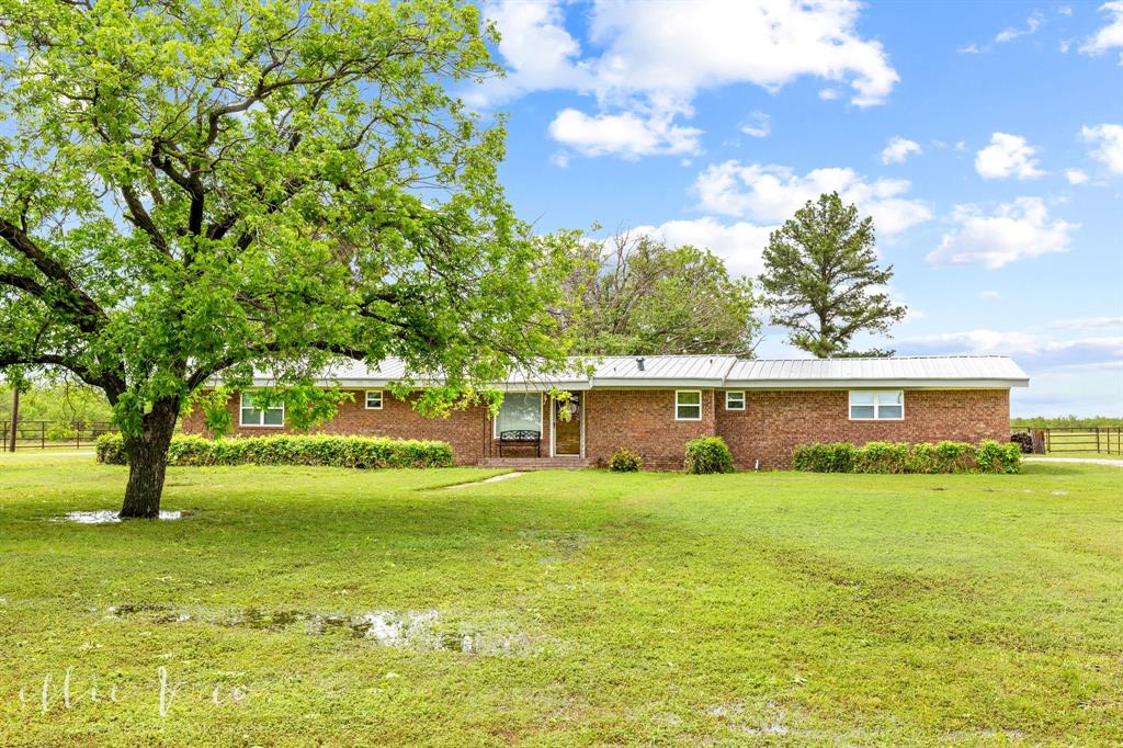 901 Fm 613 Property Photo 4