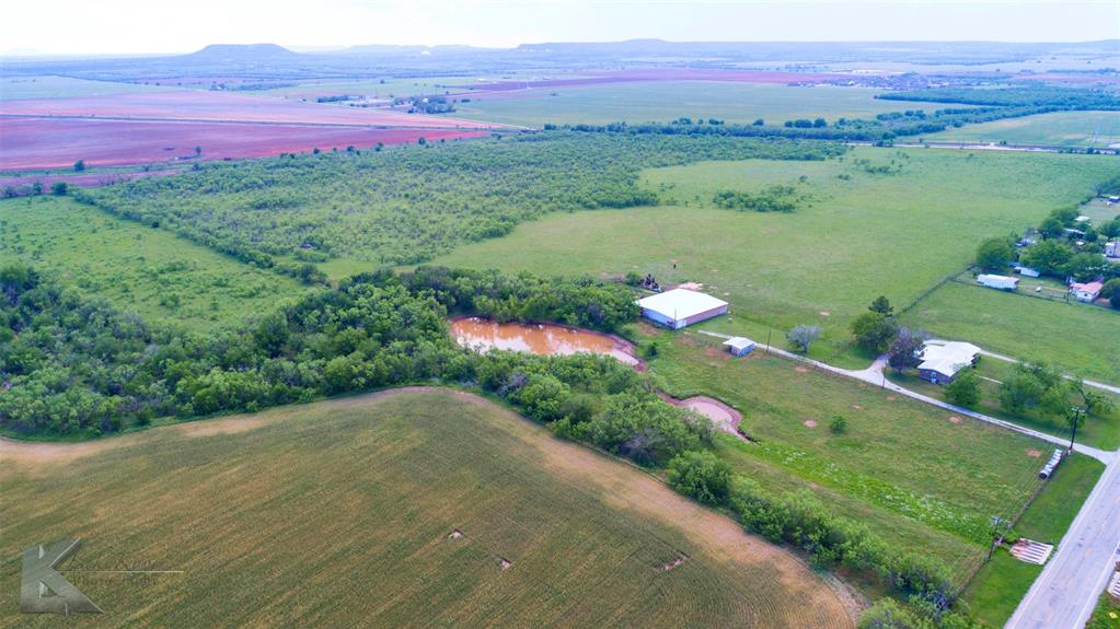 901 Fm 613 Property Photo 32