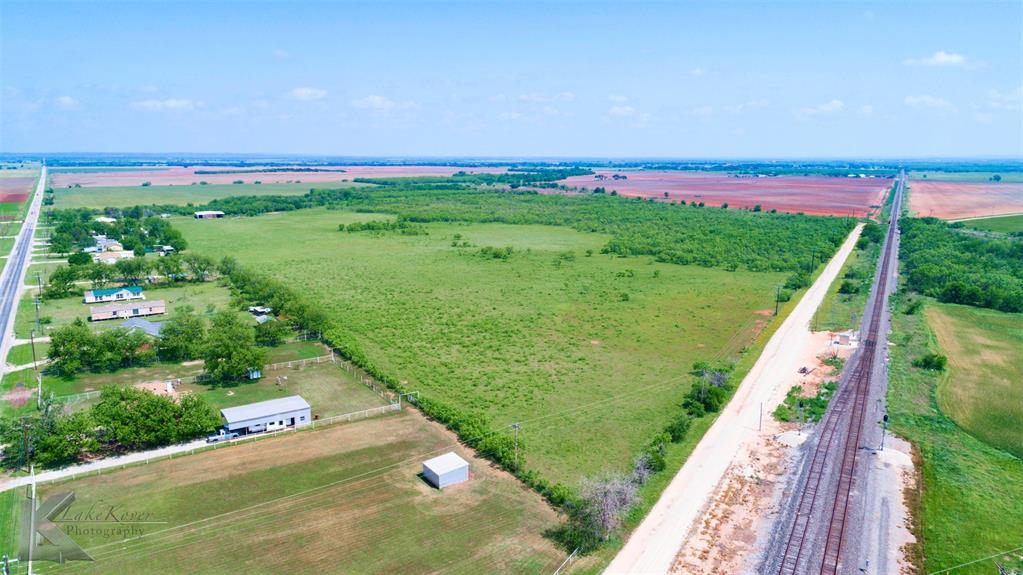 901 Fm 613 Property Photo 34