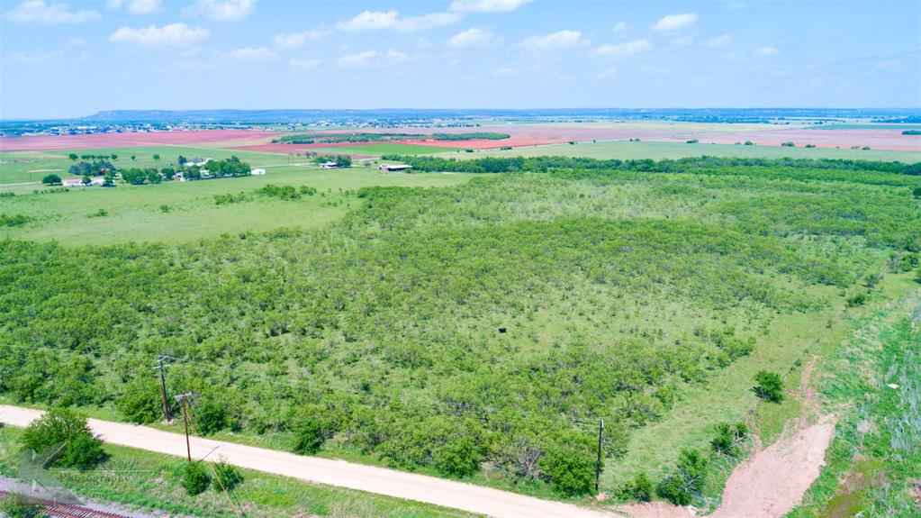 901 Fm 613 Property Photo 35