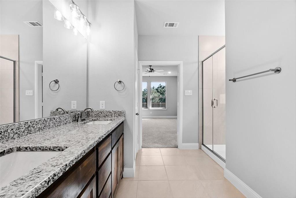 2108 Briarwood Drive Property Photo 15