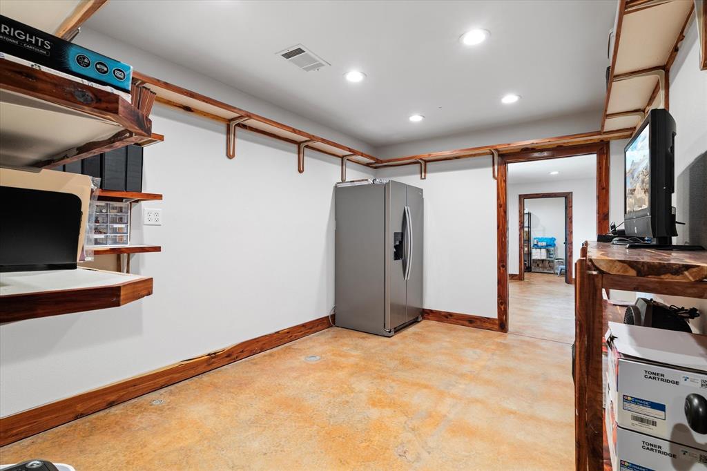 55 Heritage Road Property Photo 18