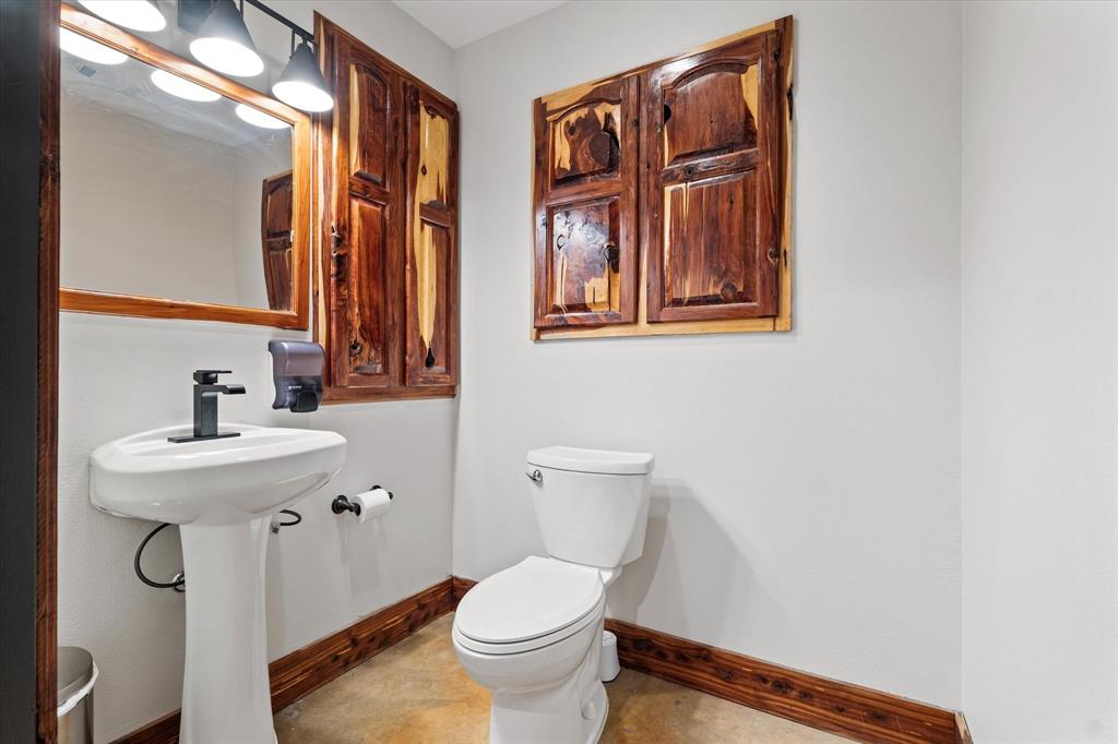 55 Heritage Road Property Photo 19