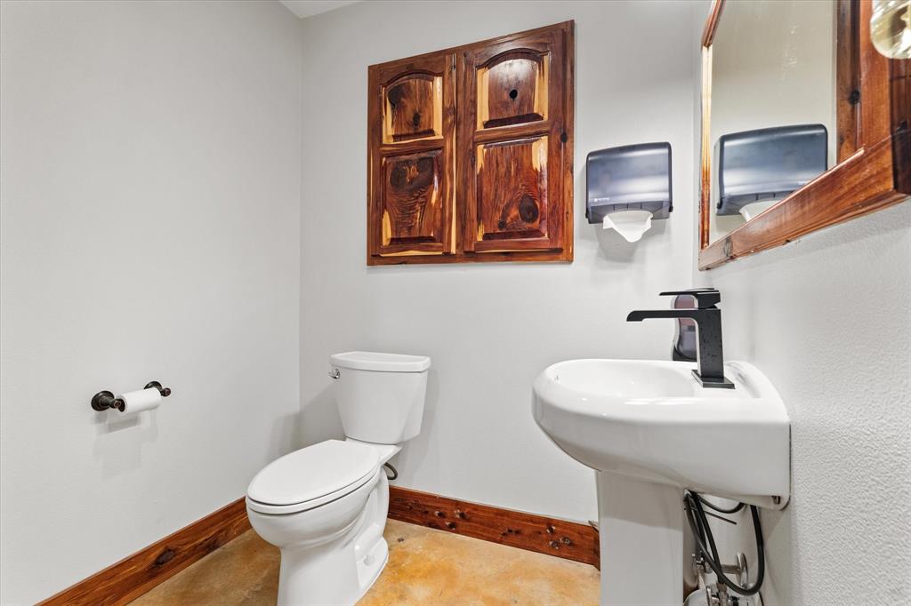 55 Heritage Road Property Photo 20