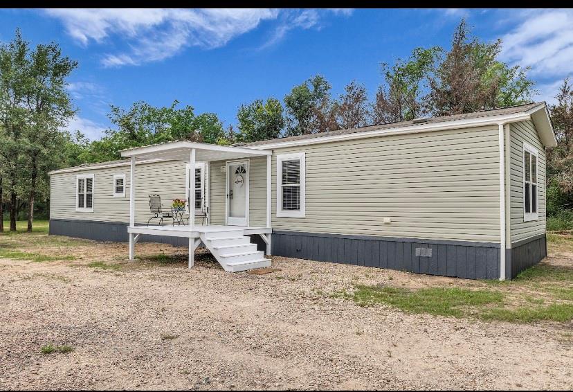 1172 Lincoln City Road Property Photo