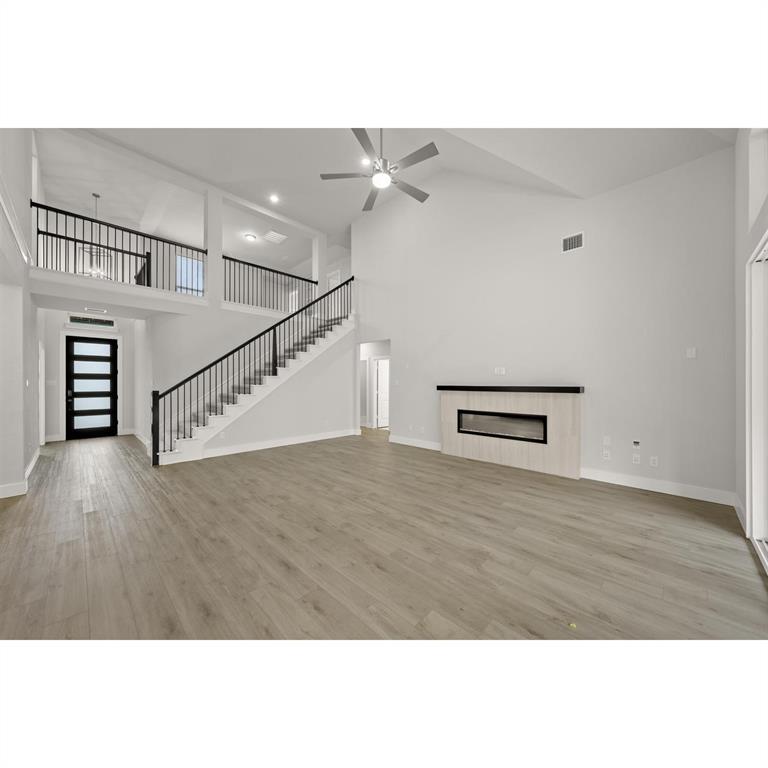 663 Cherry Bark Trail Property Photo 7