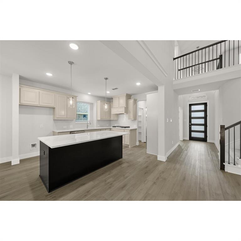 663 Cherry Bark Trail Property Photo 10