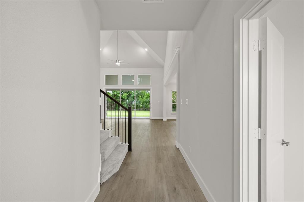 663 Cherry Bark Trail Property Photo 14