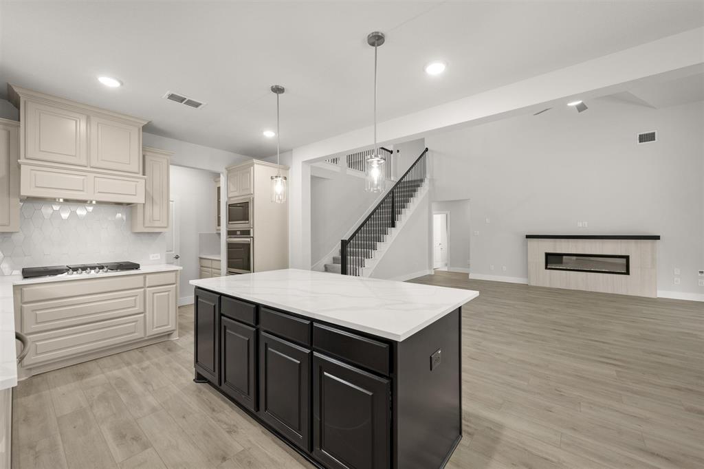 663 Cherry Bark Trail Property Photo 22