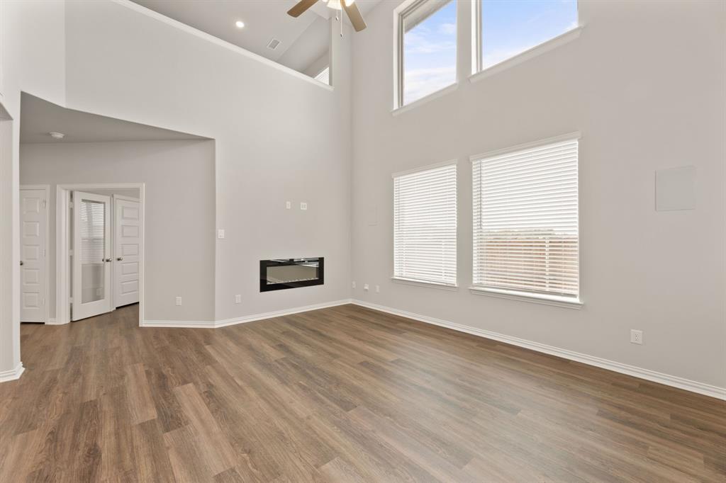 3822 Aqua Lane Property Photo 2