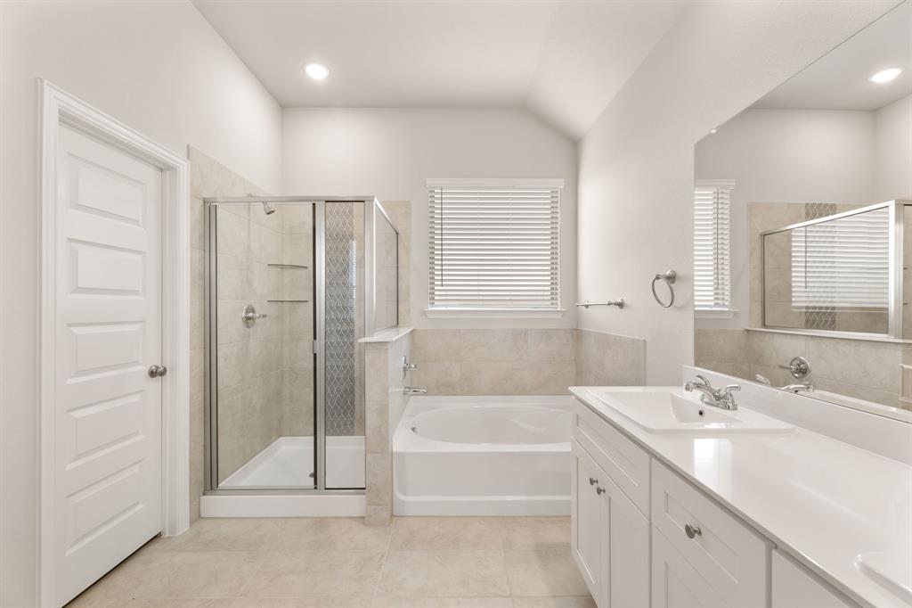 3822 Aqua Lane Property Photo 7
