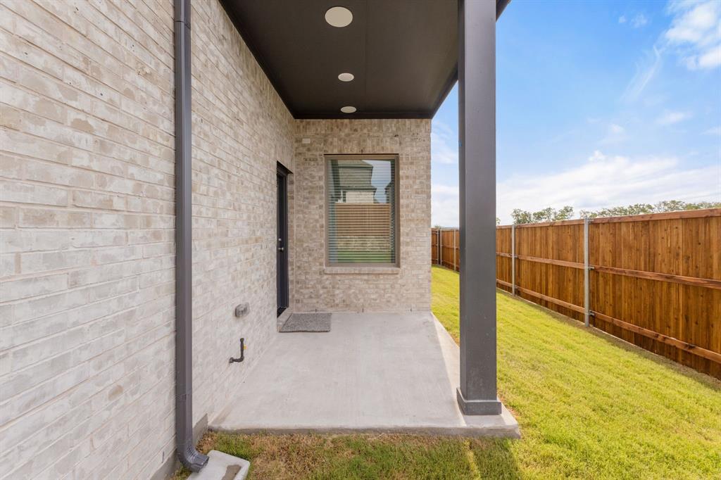 3822 Aqua Lane Property Photo 10