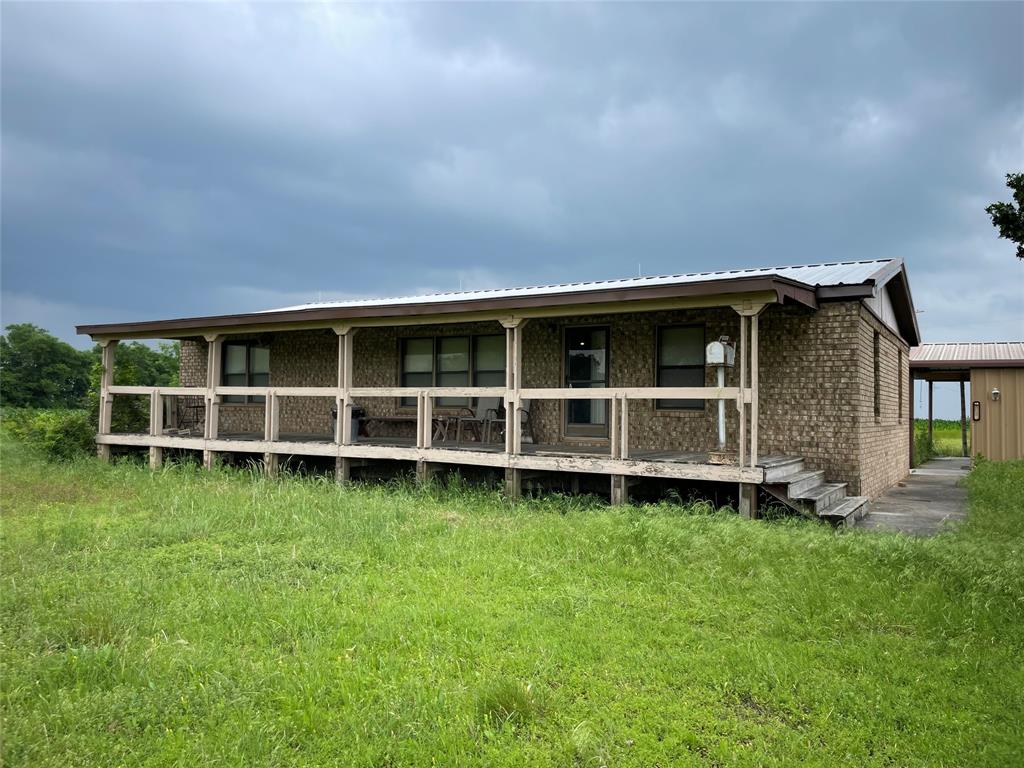 632 County Road 4010 Property Photo 1