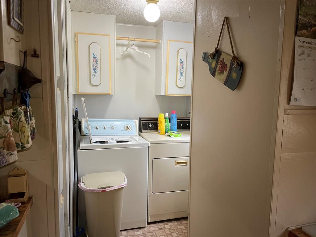 632 County Road 4010 Property Photo 9