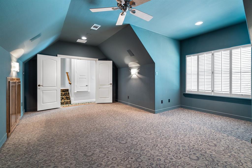 990 Noble Champions Way Property Photo 27