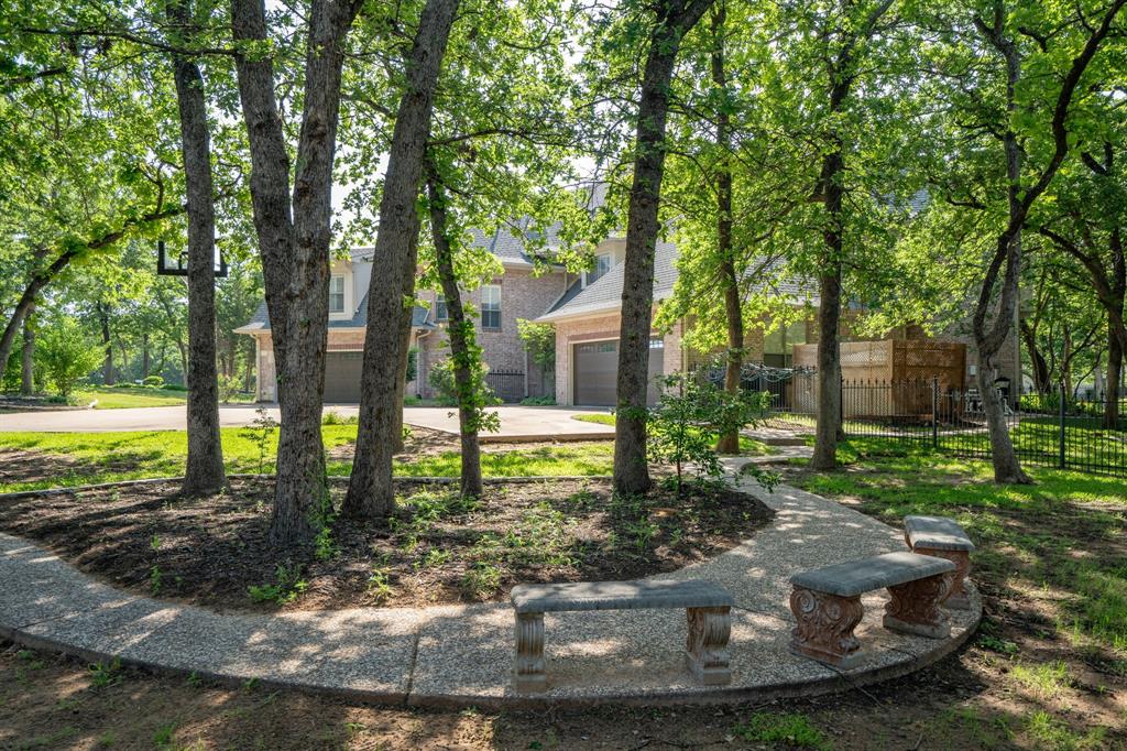 990 Noble Champions Way Property Photo 32