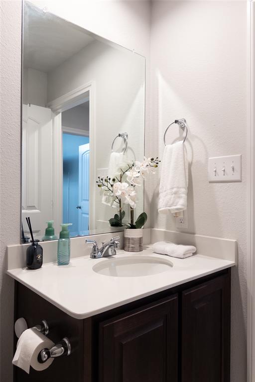 9916 Mescalbean Boulevard Property Photo 14