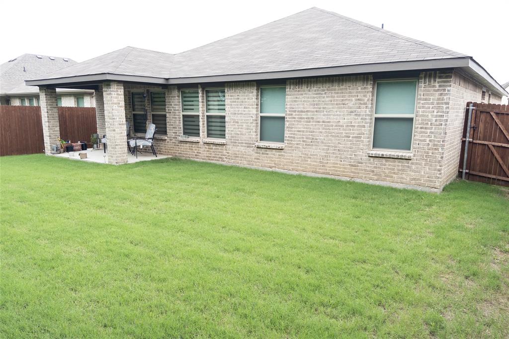 9916 Mescalbean Boulevard Property Photo 31