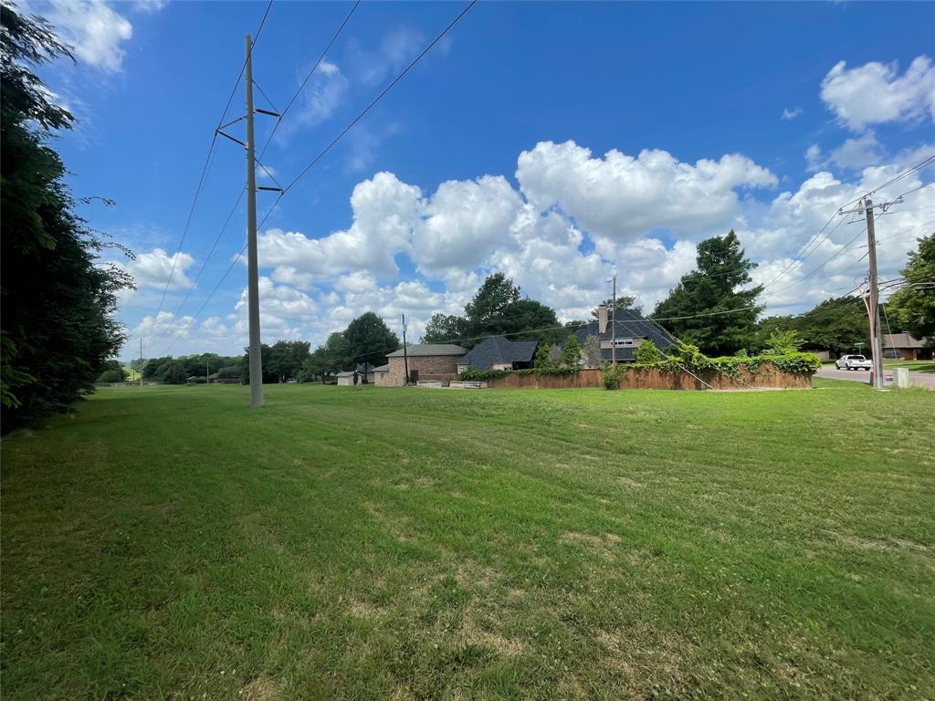 000 W Lamberth Road Property Photo 8