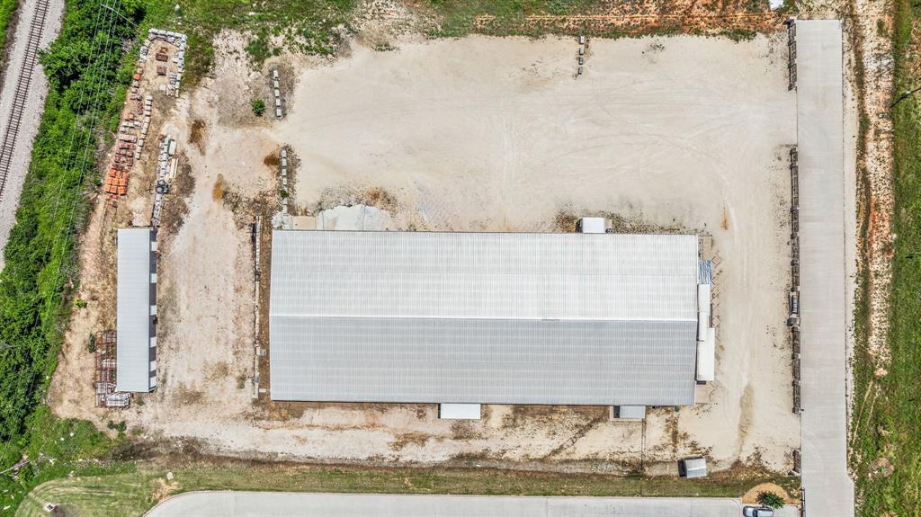 1330 N Us Highway 281 Highway Property Photo 38