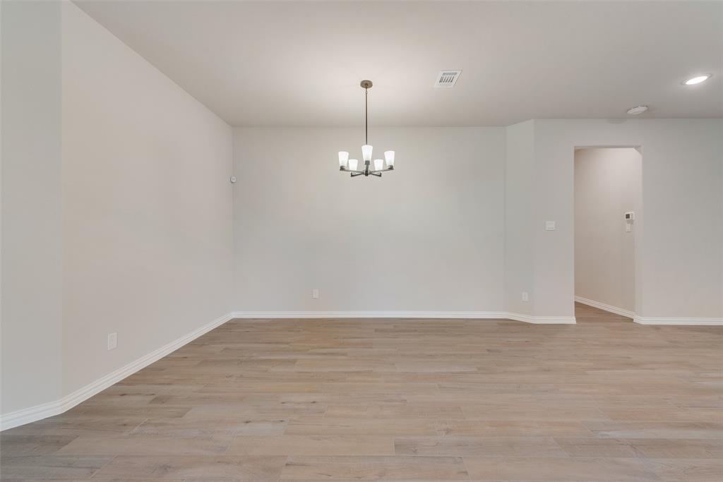 400 Guadalupe Lane Property Photo 8